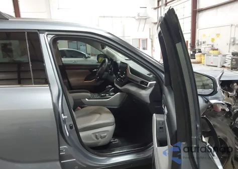 2021 Toyota Highlander Hybrid Xle from USA, damaged, VIN 5TDHBRCH1MS023857